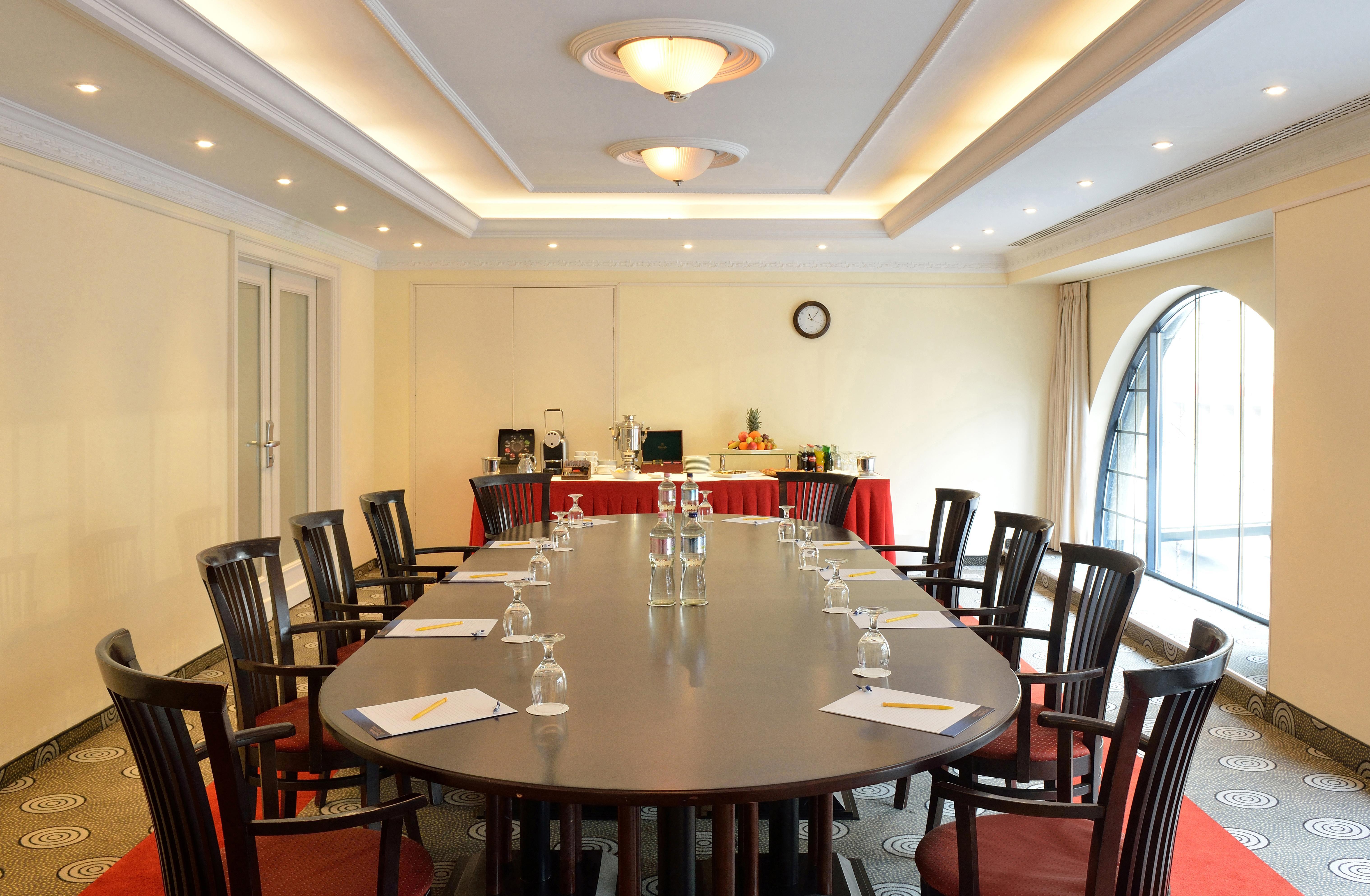 Moevenpick Centre