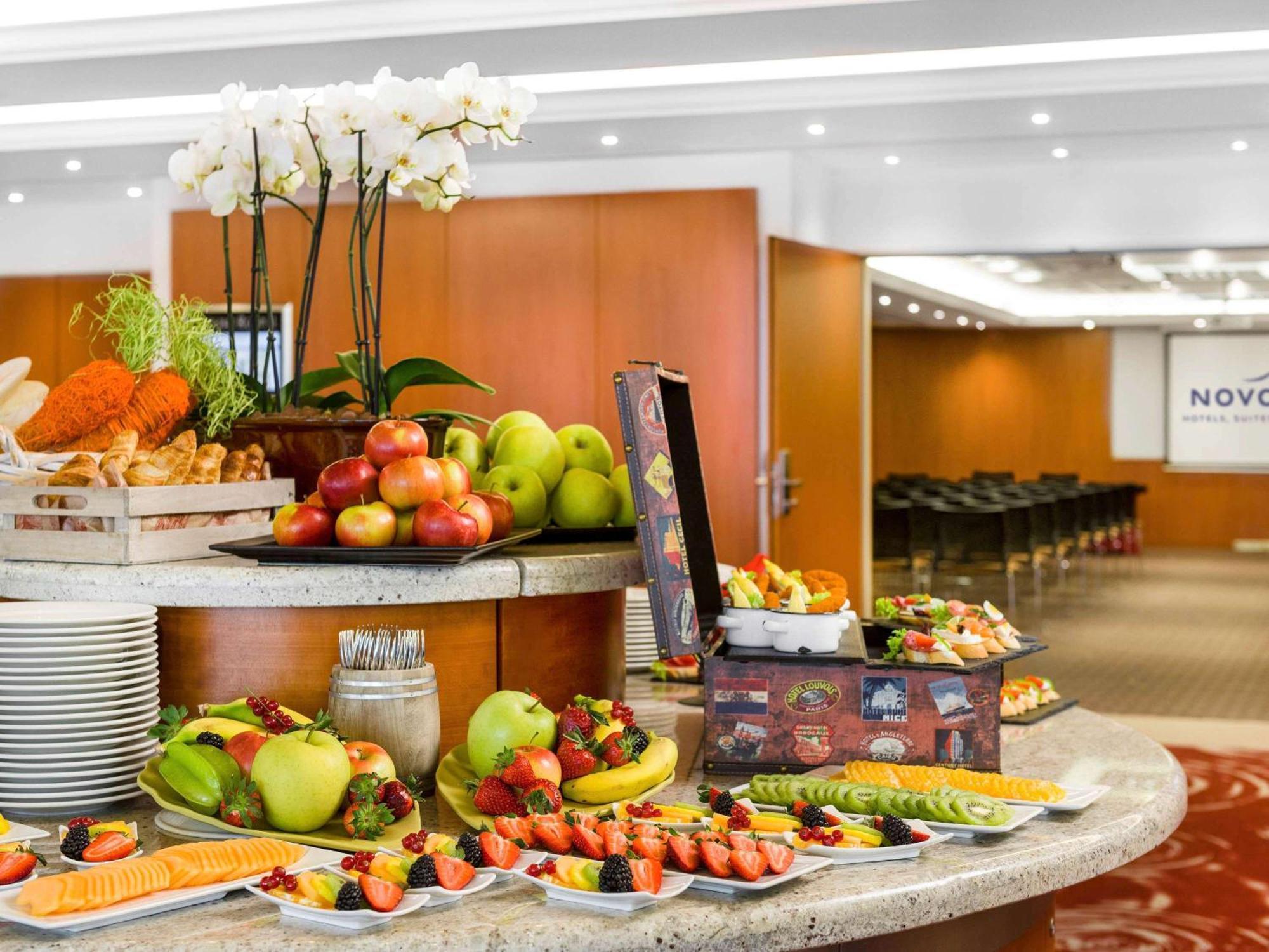 Moevenpick Centre Hotel 4*